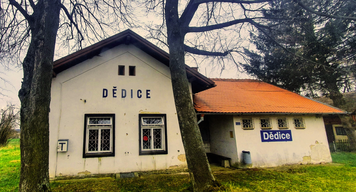 Na trať mezi Jemnicí a Moravskými Budějovicemi se vrátil historický vlak